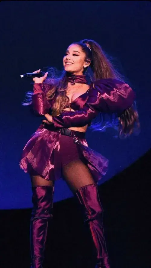 Fondos de Ariana Grande