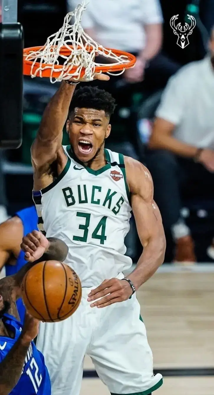 Fondos de Giannis Antetokounmpo