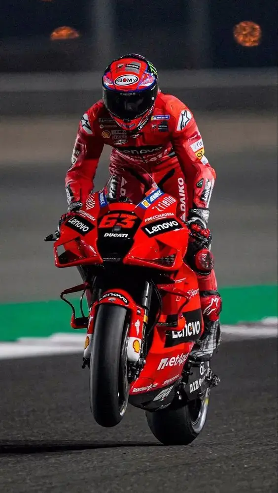 Fondos de Pecco Bagnaia