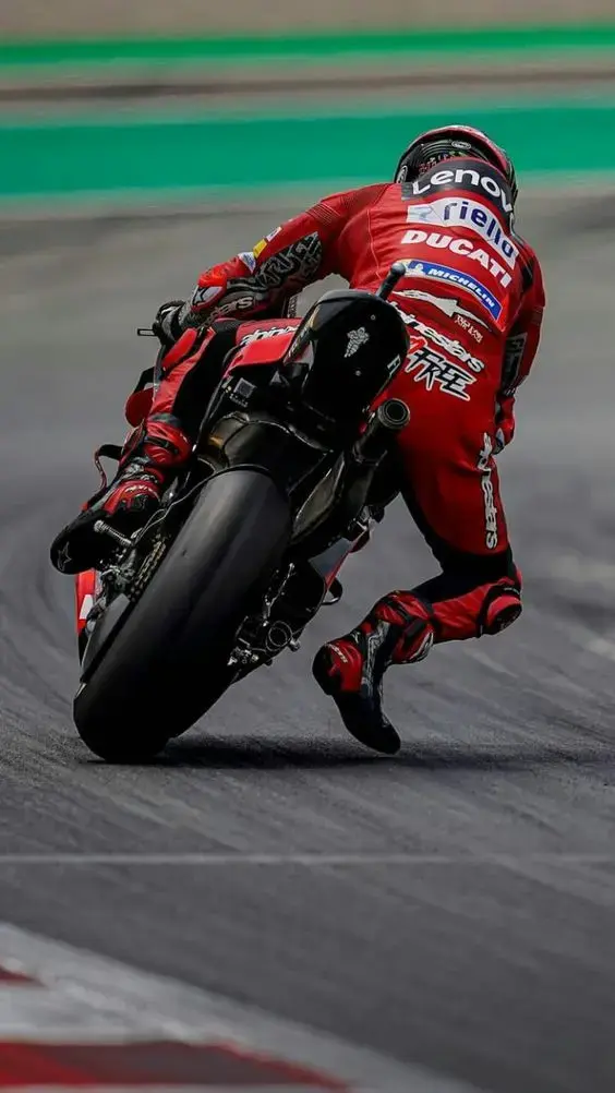 Fondos de Pecco Bagnaia